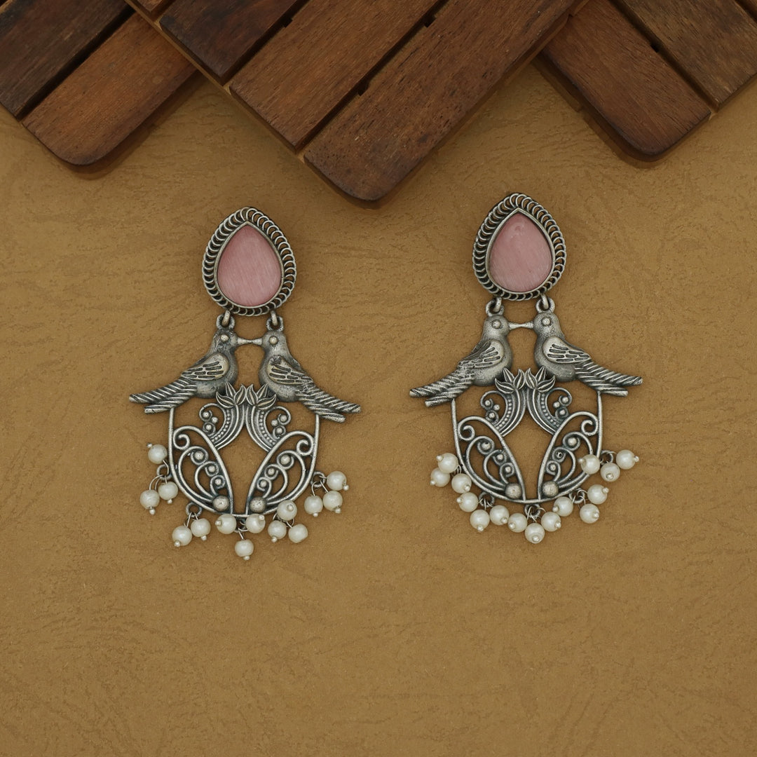 Feshikha Dual Bird Antique Drop Pearl Earring