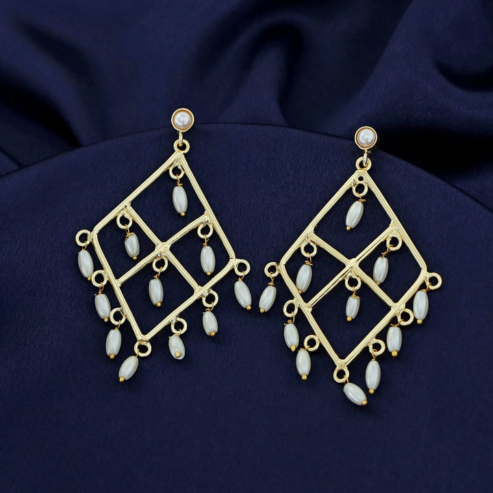 Darlene Golden Rhombus Rice Pearl Earring