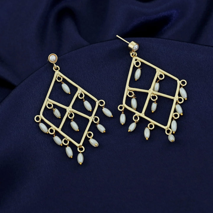 Darlene Golden Rhombus Rice Pearl Earring