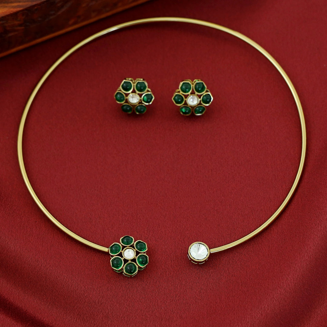 Dhanishta Flower Neck Cuff With Stud