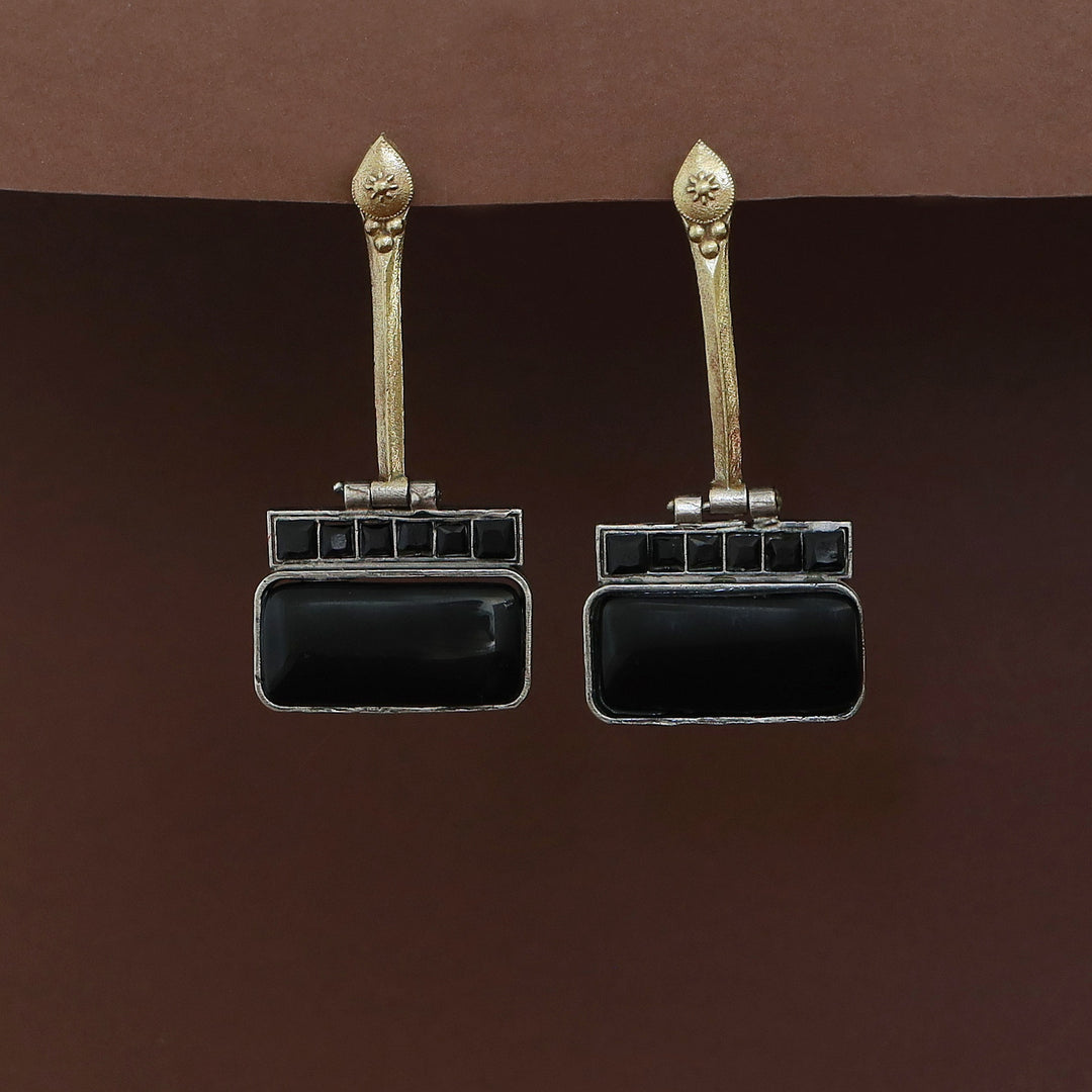 Jeena Rectangle Glossy Stick Earring