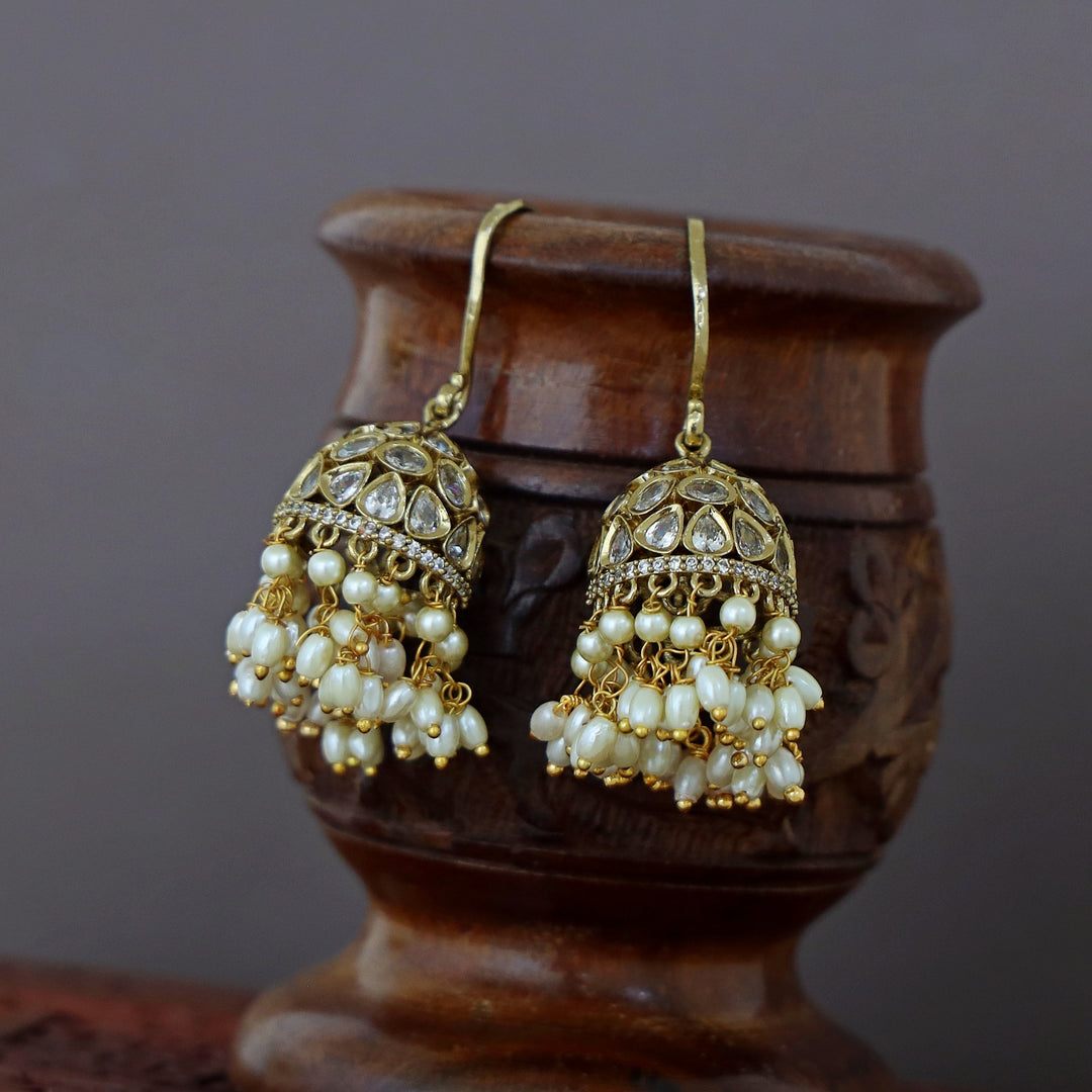 Dhanvitha Cluster Pearl Jhumka Drop
