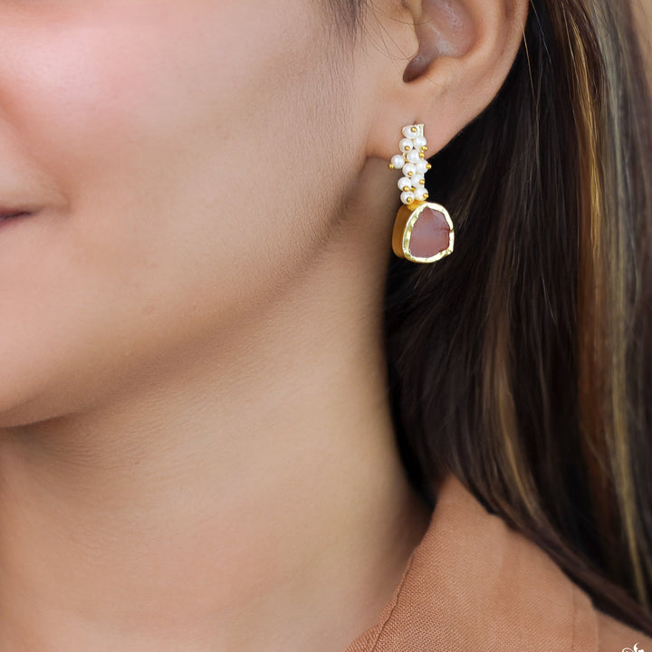 Golden Line Pearl Cluster Raw Stone Earring