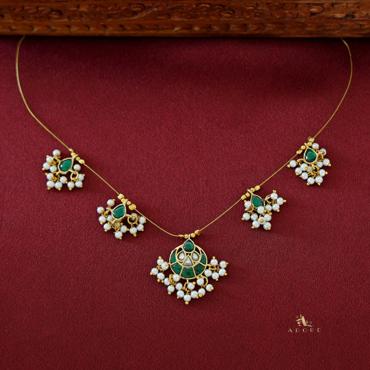 Trayi Jadau Kundan String Neckpiece