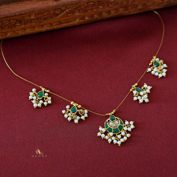 Trayi Jadau Kundan String Neckpiece