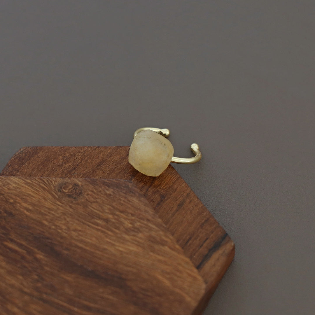 Mawar Raw Stone Ring