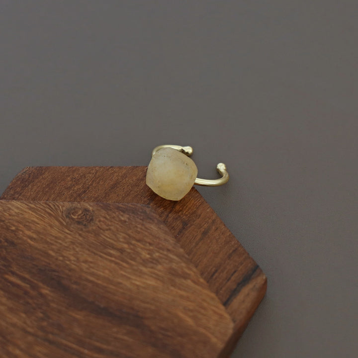 Mawar Raw Stone Ring