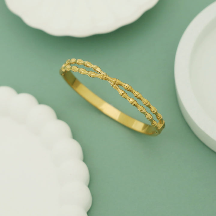 Lara Overlapping Bamboo Openable Bangle