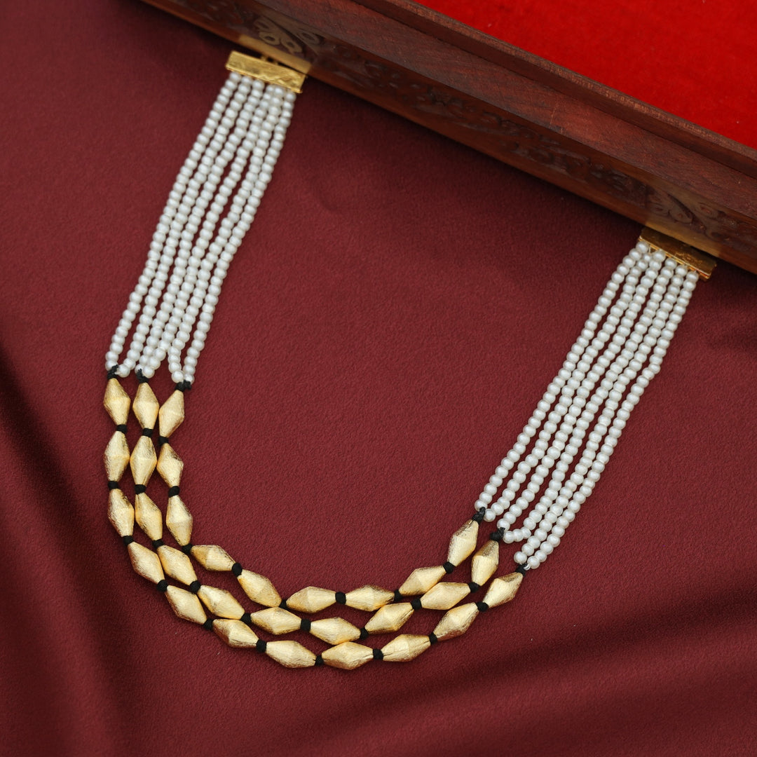 Haadiyaa 3 Layer Pearl Neckpiece