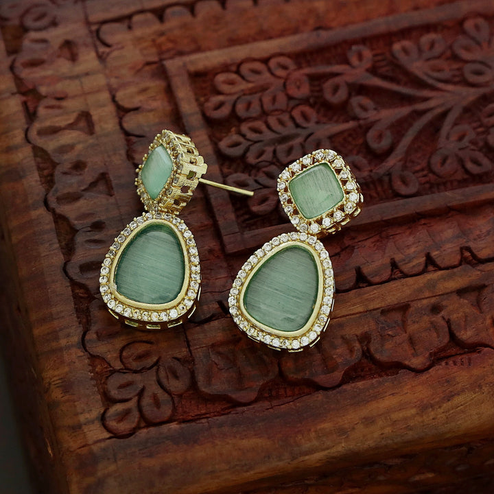 Golden Ednova Glossy Earring