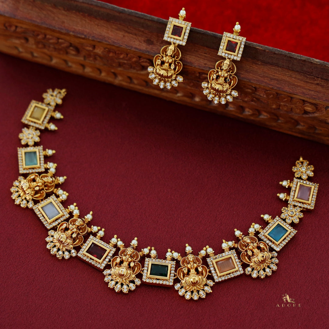 Aiswaryalekshmi Golden Stoned Rectangular Neckpiece With Earring