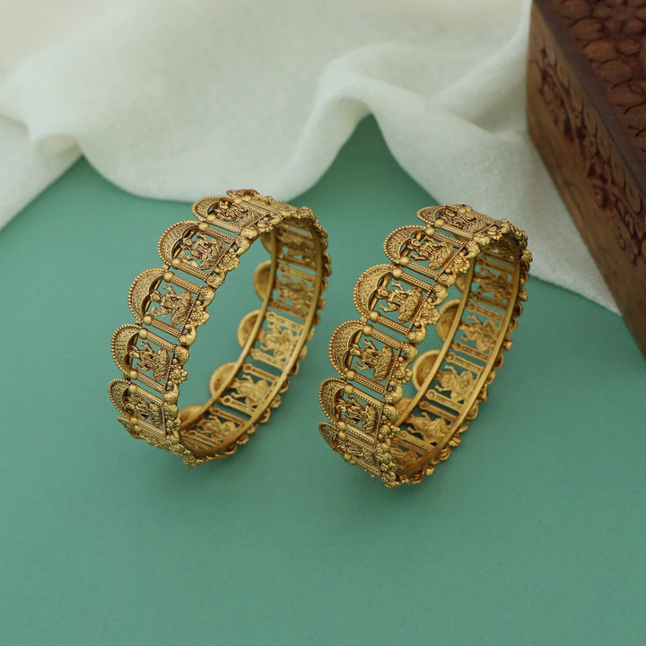 Lakshmika Devi Prathishta Bangle (Set Of 2)