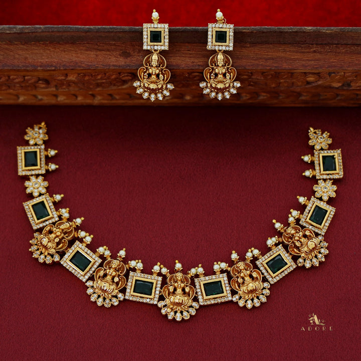 Aiswaryalekshmi Golden Stoned Rectangular Neckpiece With Earring