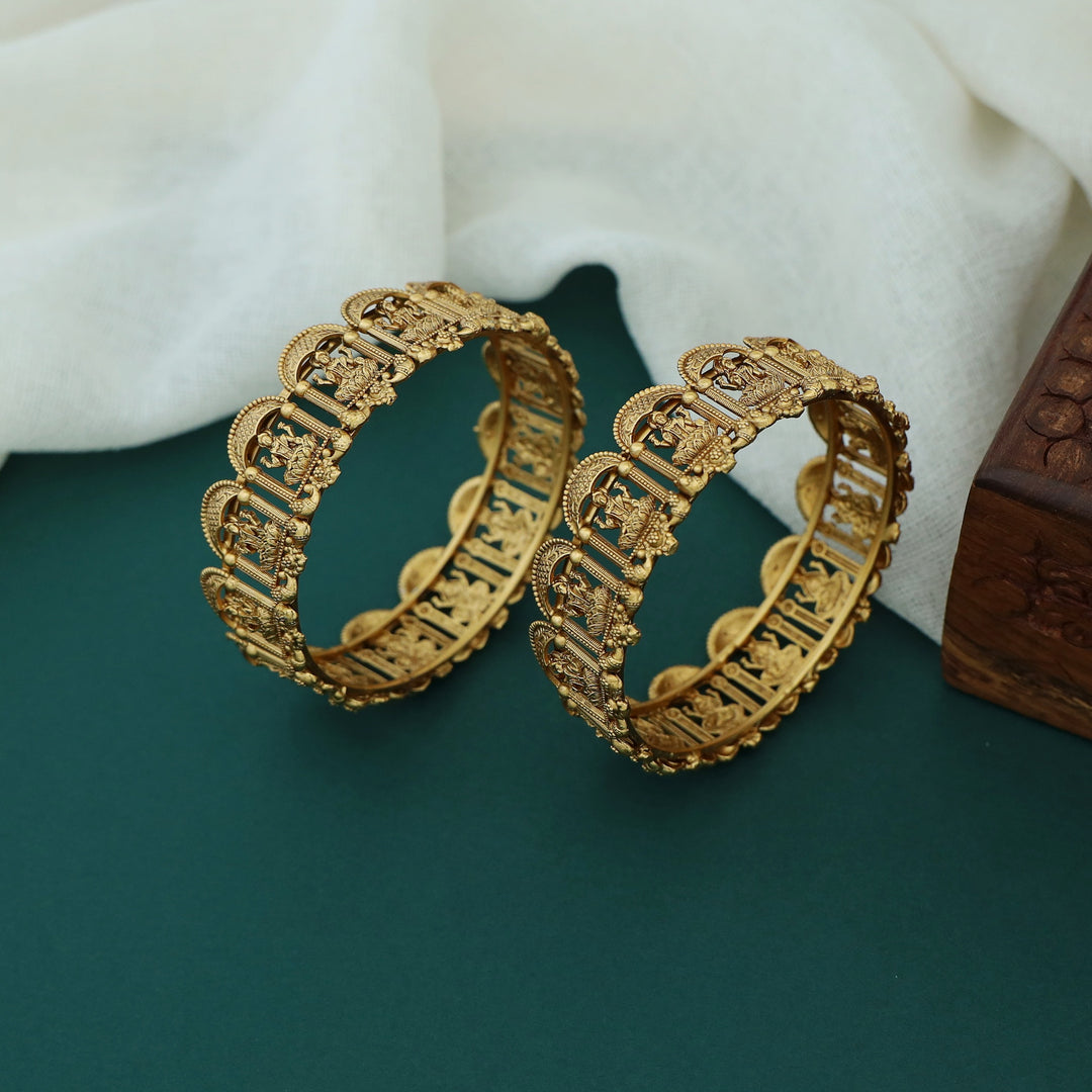 Lakshmika Devi Prathishta Bangle (Set Of 2)