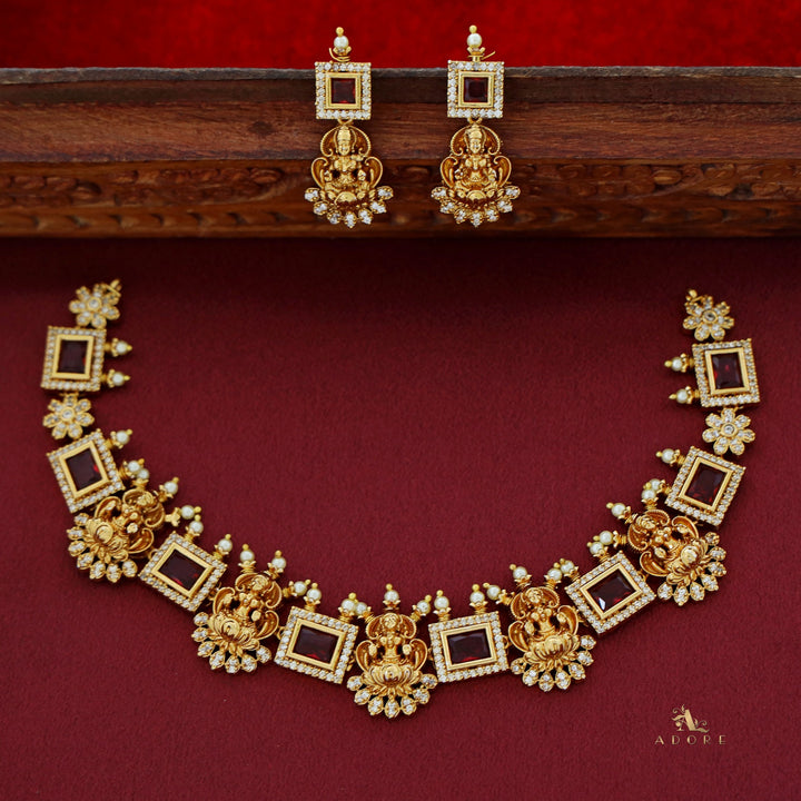 Aiswaryalekshmi Golden Stoned Rectangular Neckpiece With Earring