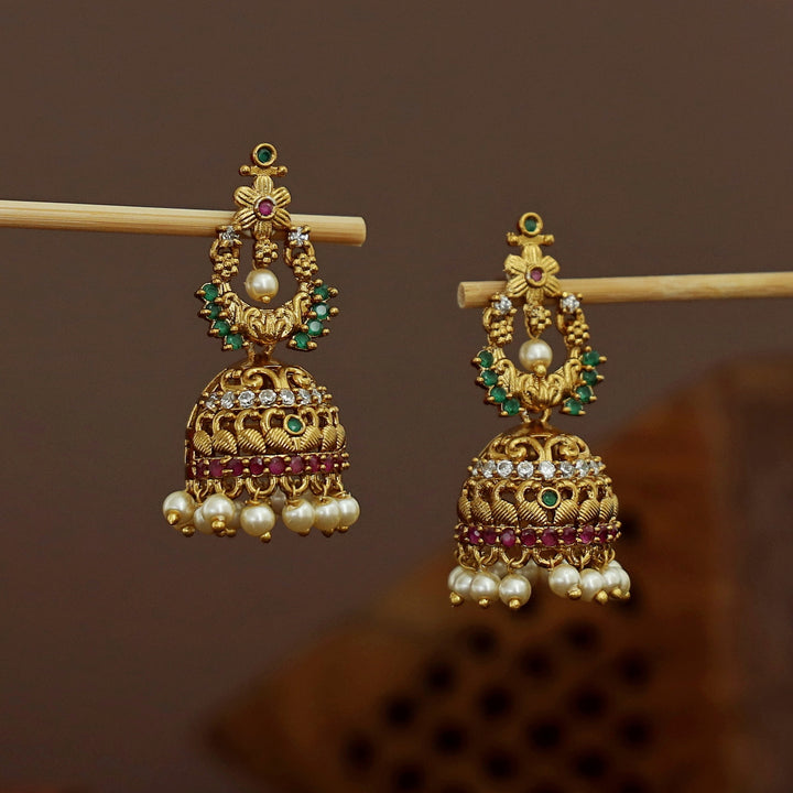 Samiksha Pearl Beaded Jhumka