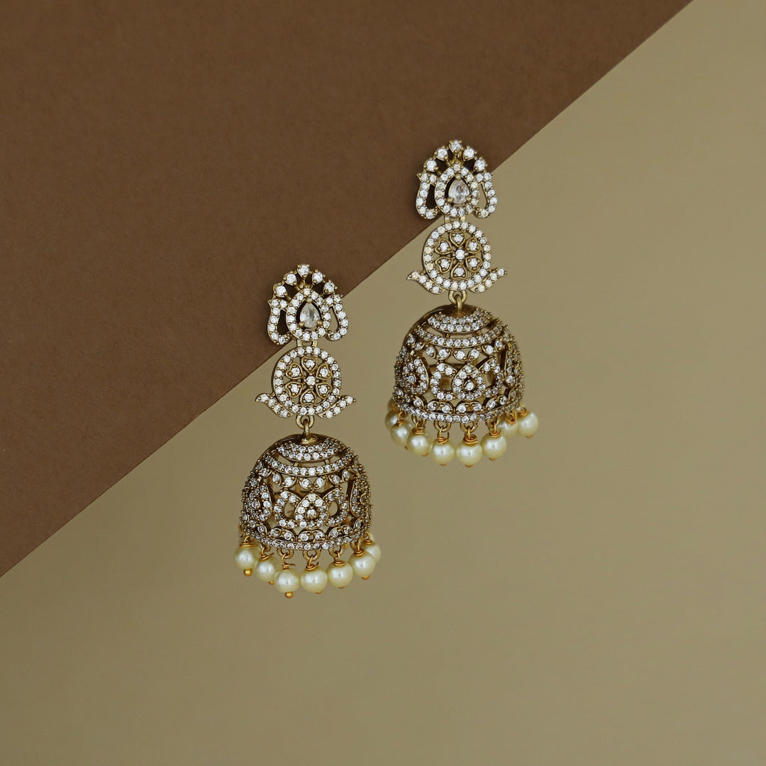 Kanyavi AD Stone Floral Pearl Jhumka