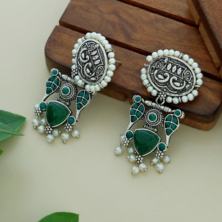 Leila Twin Bird Oval Pearl Earring