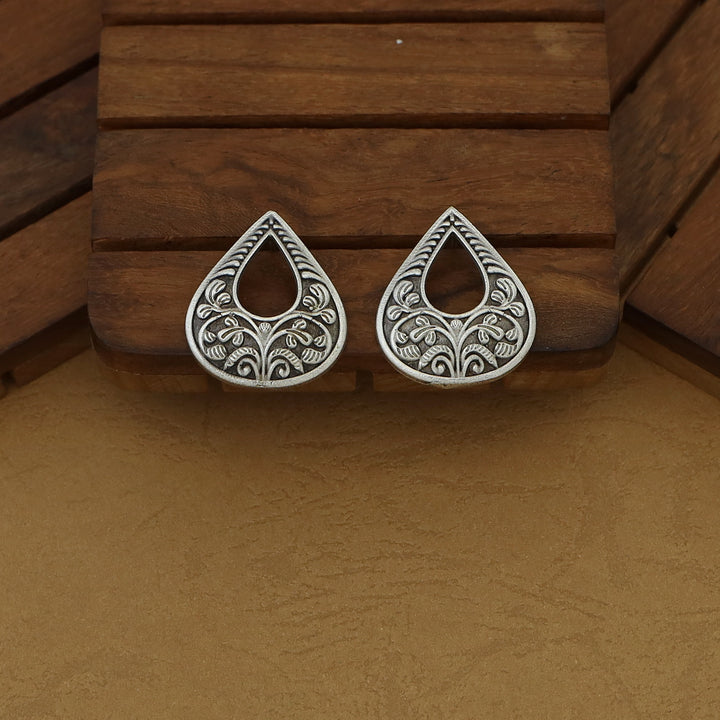 Jagvi Thread Silver Pendant Ghungroo Neckpiece With Earring