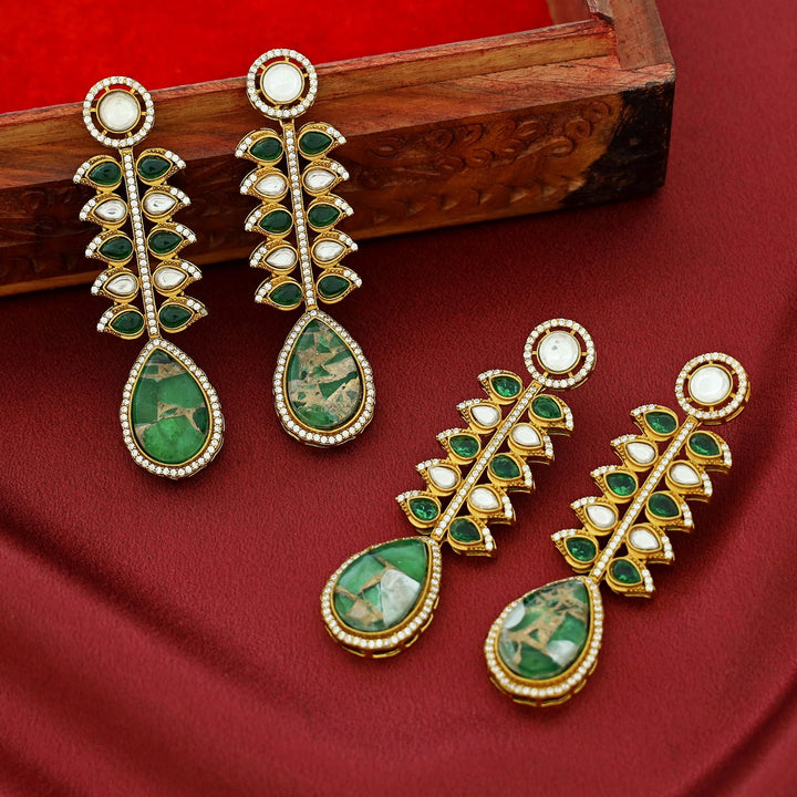 Diffna Kundan AD Stone Earring