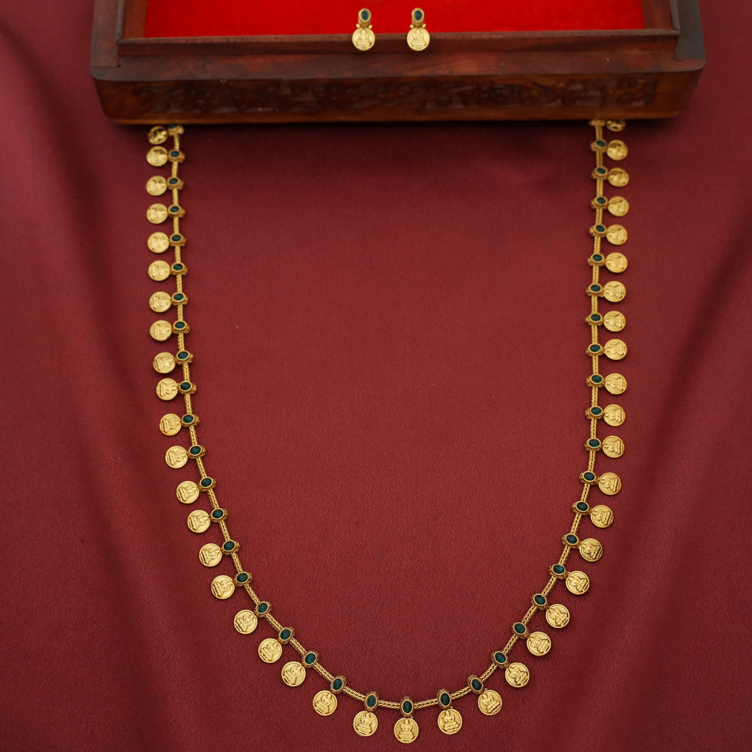 Samvitha Devi Kashi Long Neckpiece with Earring