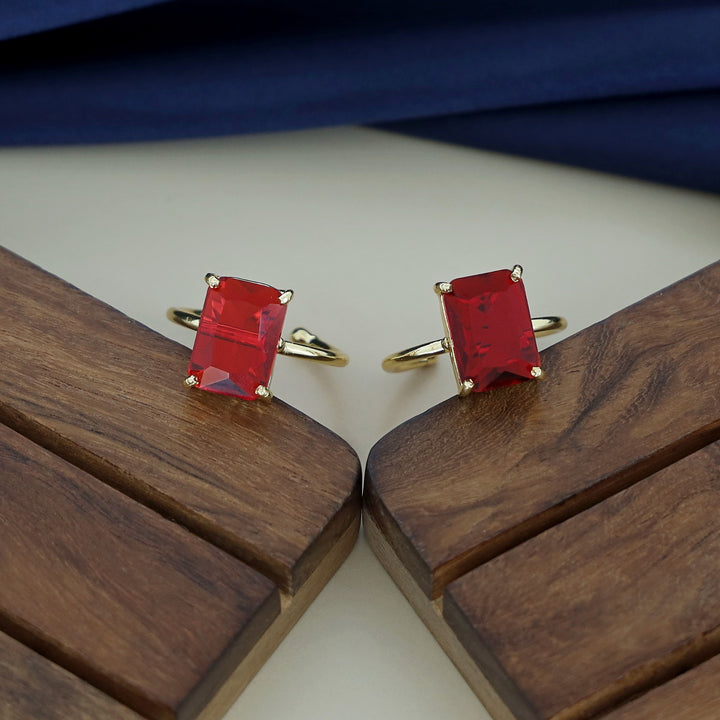 Rinza 4 Claw Glossy Rectangle Ring