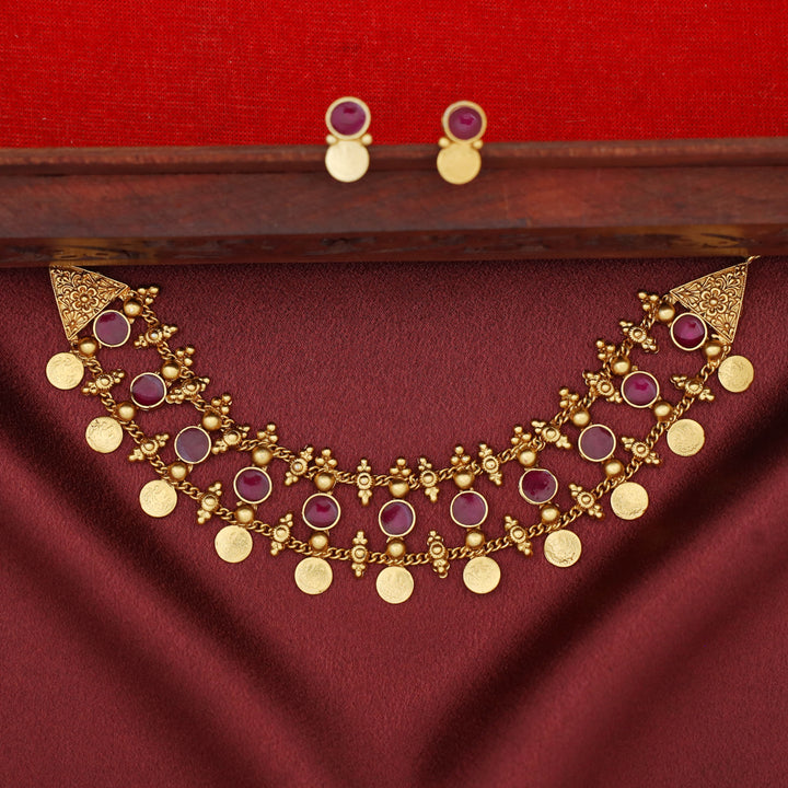 Jyotirmayee Mini Kashi Circle Enamel Choker With Earring