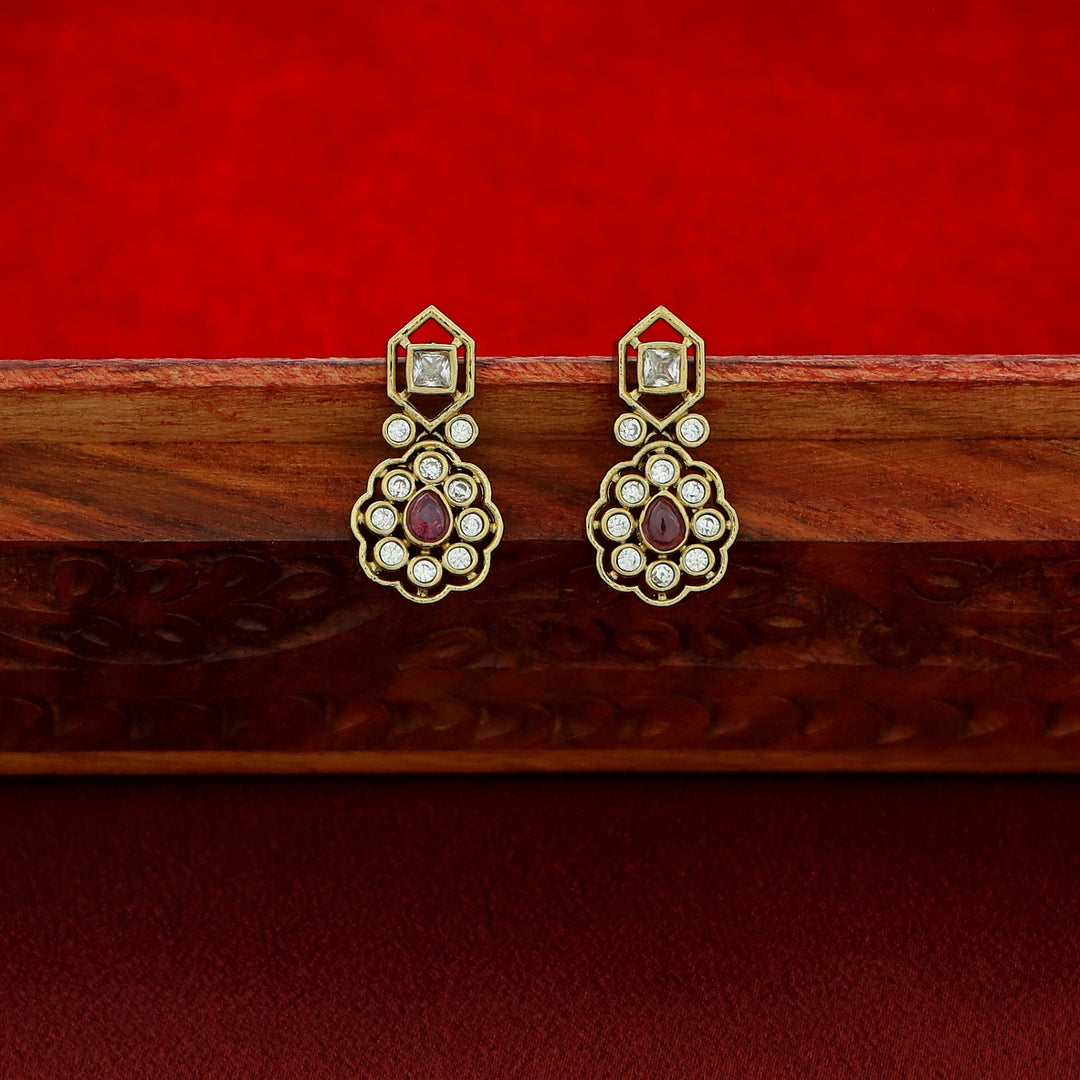 Ridhima Stiff Wing Neckpiece With Earring