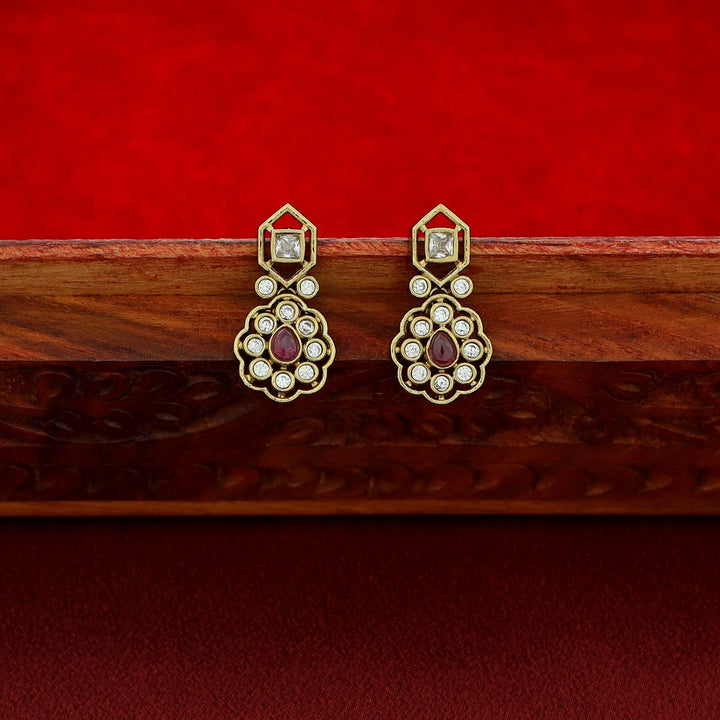 Ridhima Stiff Wing Neckpiece With Earring