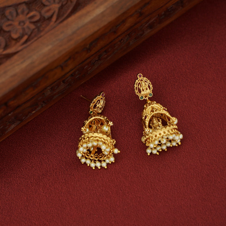 Adritha Devi Prathishta Pearl Jhumka