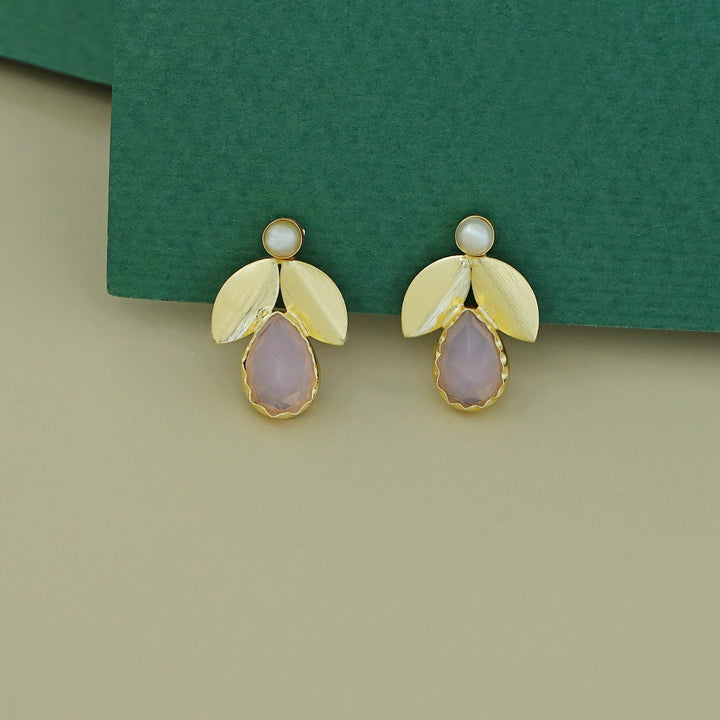 Ajala 2 Fold Leaf Glossy With Pearl Earring