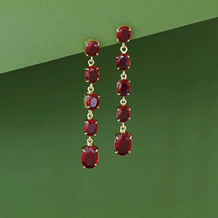Glossy Penta Oval Claw Earring