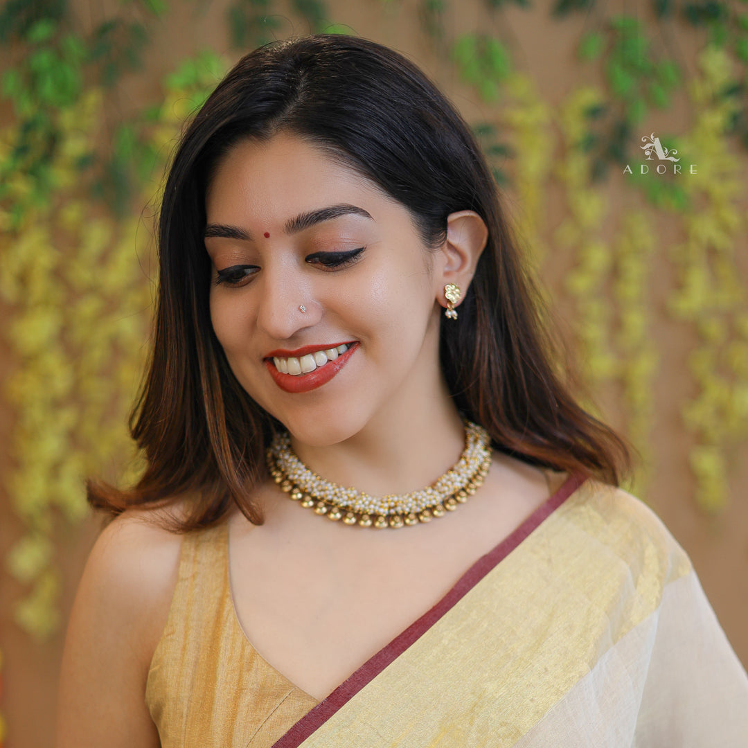 Agnikaa Cluster Pearl And Golden Ball Short Neckpiece With Earring