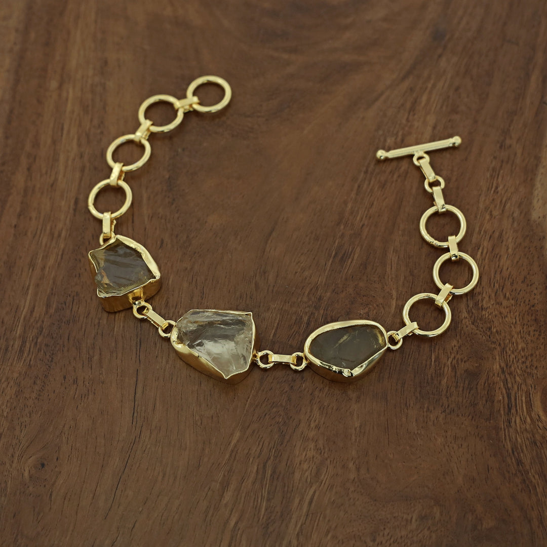Eminent 3 Stone Bracelet