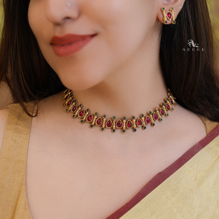 Laha Kemp Short Neckpiece With Earring