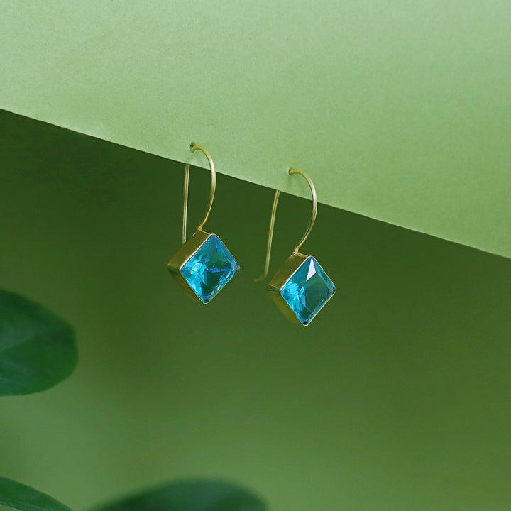 Glossy Diamond Drops