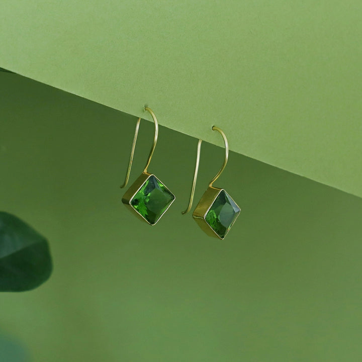 Glossy Diamond Drops
