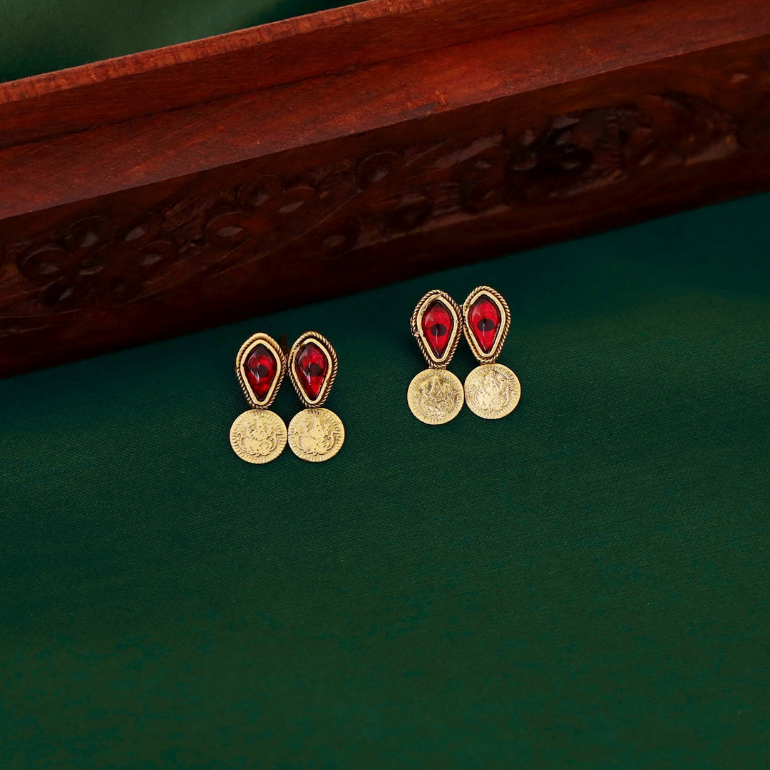 Vedika Kemp Drop Kashi Neckpiece With Earring