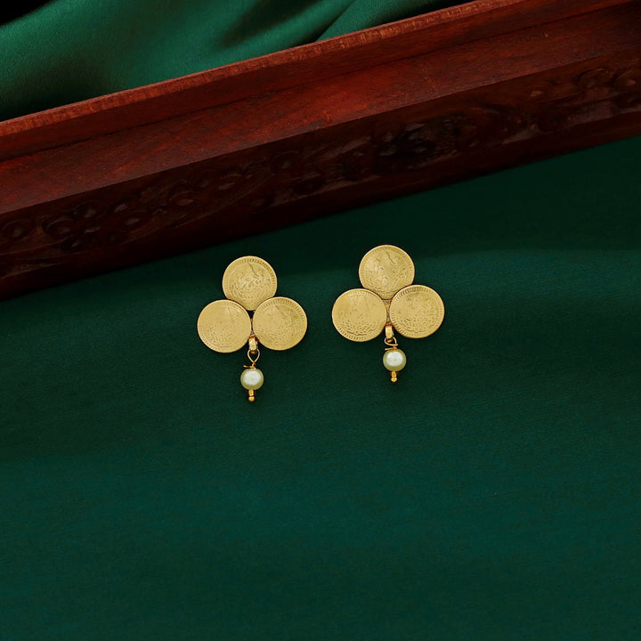 Vaidehi 2 Layer Kashi Lakshmi Neckpiece With Earring