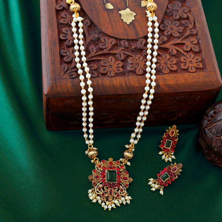 Riddhi Pearl Floral Ball Pendant Neckpiece With Earring