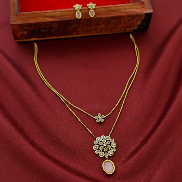 Hiya 2 Layer Blossom Flower Neckpiece With Earring