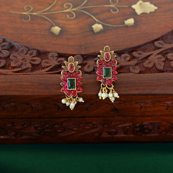 Riddhi Pearl Floral Ball Pendant Neckpiece With Earring