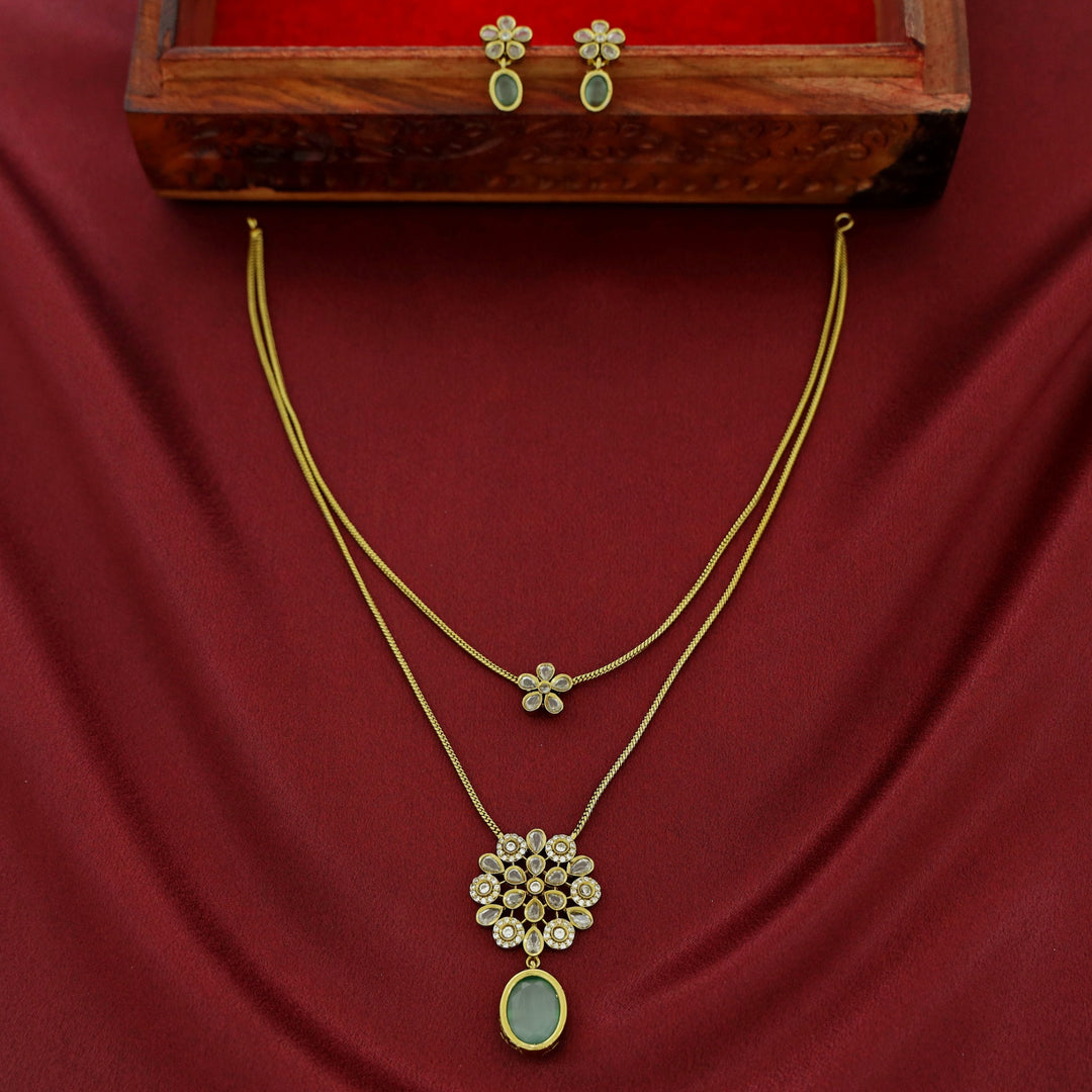 Hiya 2 Layer Blossom Flower Neckpiece With Earring