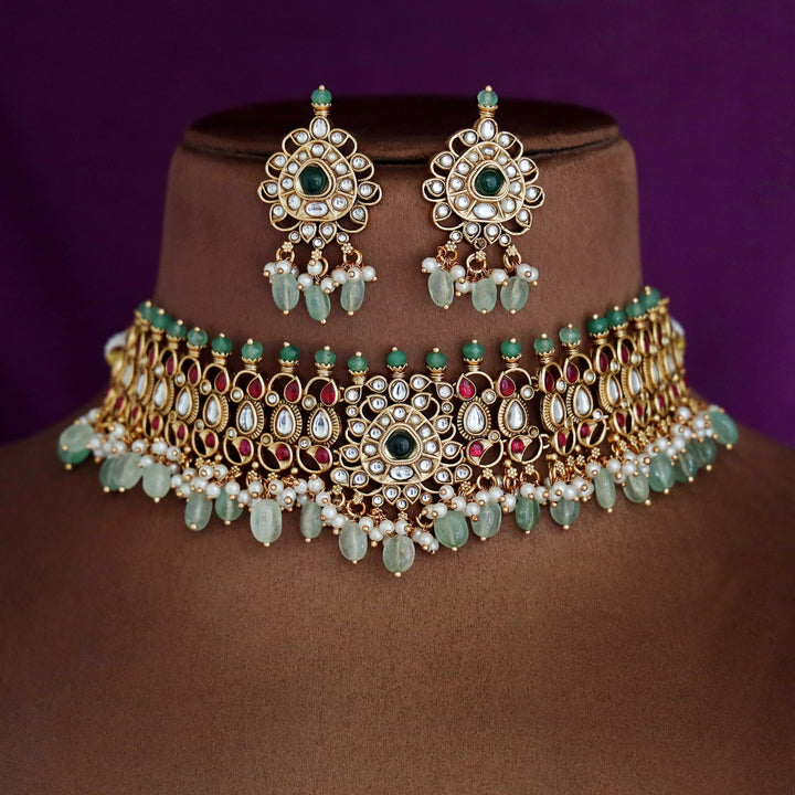 Kanha Kundan Bridal Choker With Earring