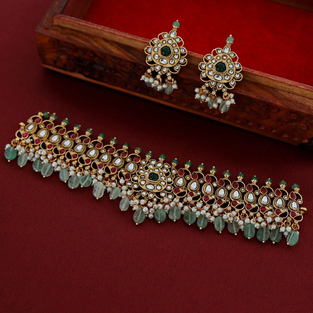 Kanha Kundan Bridal Choker With Earring