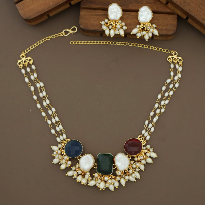 Alexis 3 Layer Rice Pearl Baroque + Glossy Stone Choker With Earring