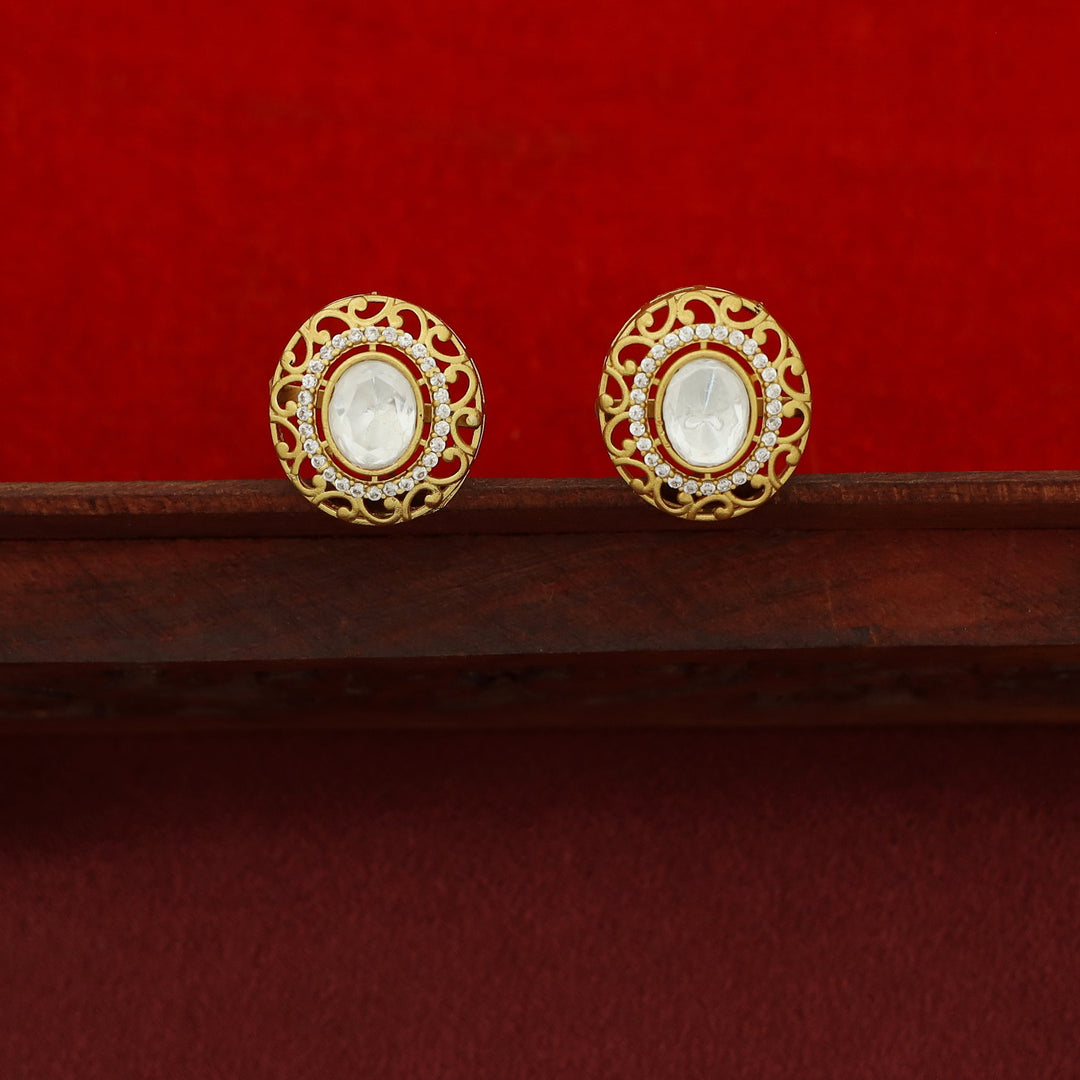 Aarabhi Kundan Oval & Circle Short Neckpiece/Choker With Earring