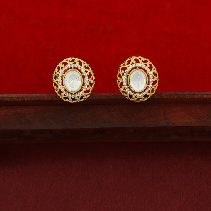 Aarabhi Kundan Oval & Circle Short Neckpiece/Choker With Earring