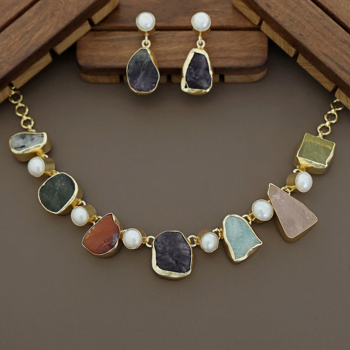 Pegasus Rugged Stone Neckpiece With Earring