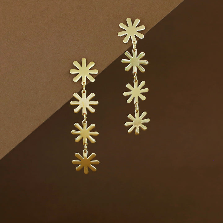 Golden Midhila Tetra Floral Earring